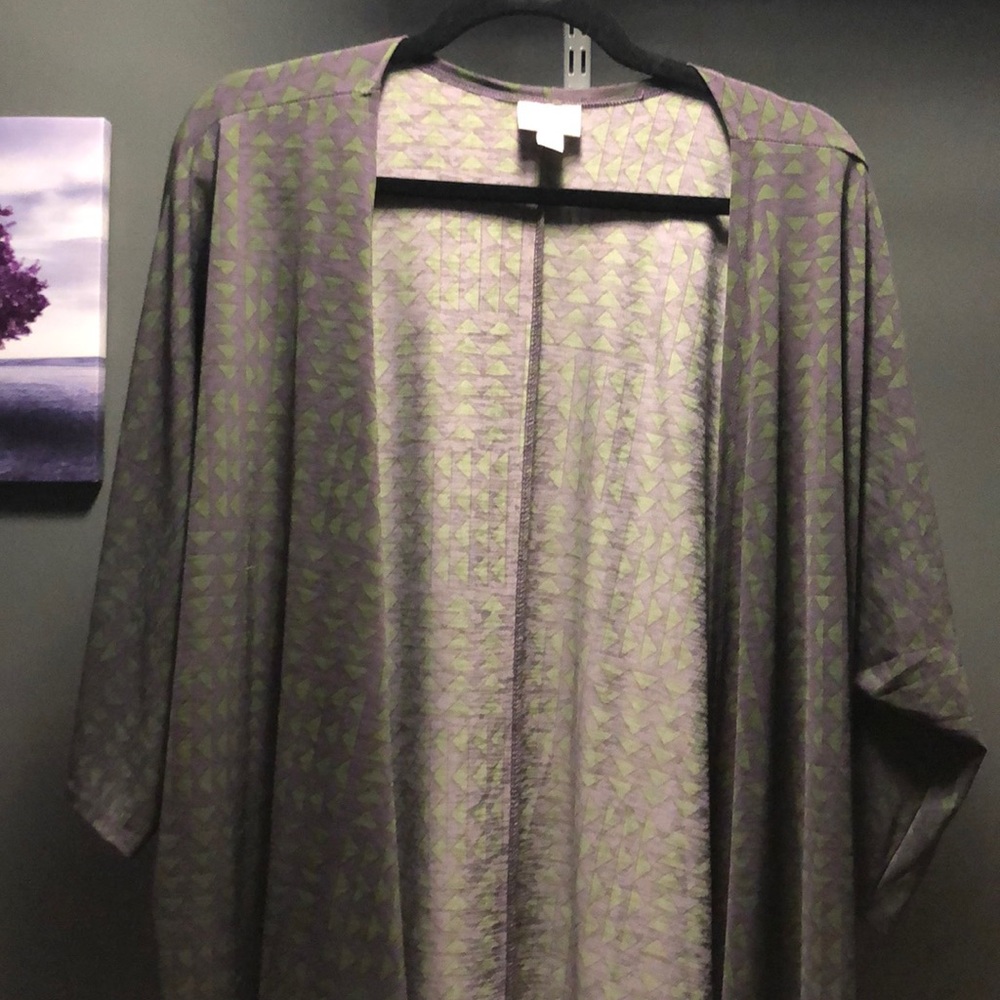 Lularoe Lindsay Size Medium